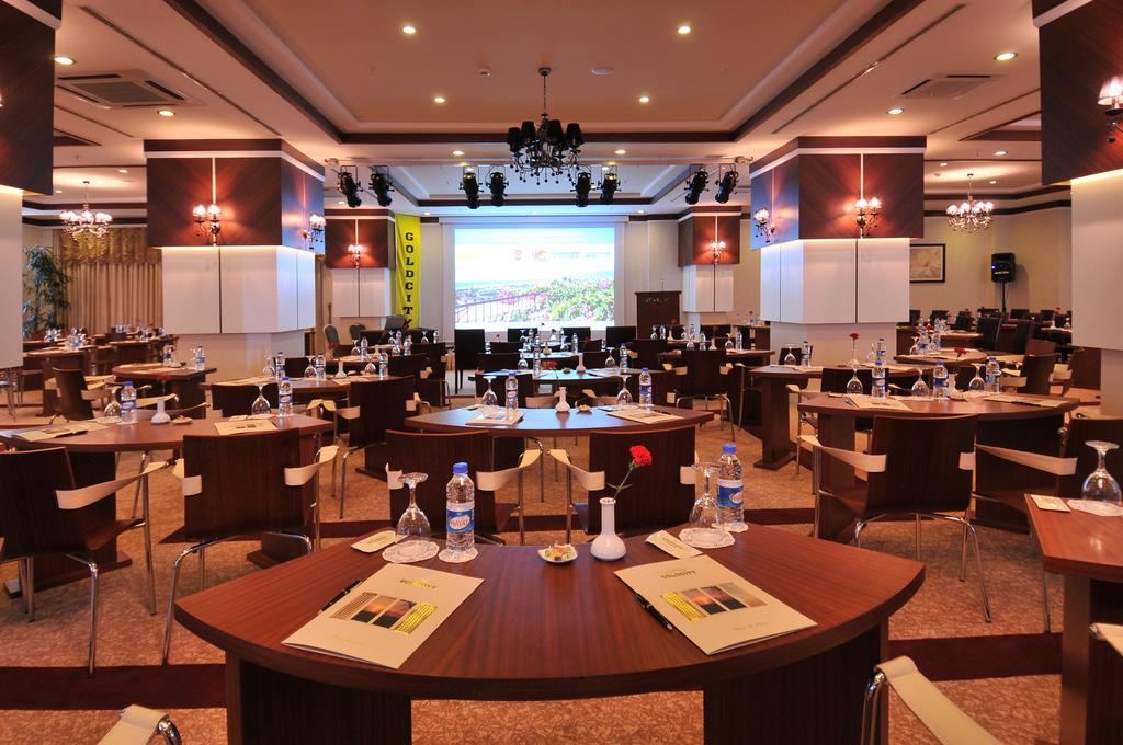 Goldcity Hotel Alanya Bagian luar foto